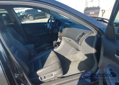 2006 Honda Accord 3.0 Ex из США, поврежденный, VIN 1HGCM668X6A051284